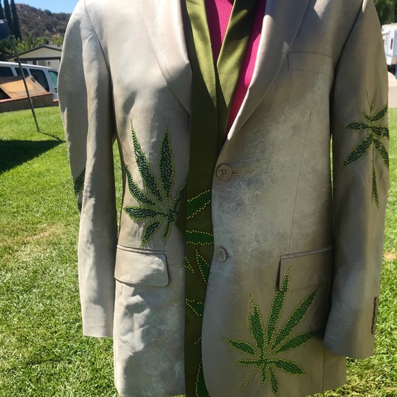 I’m Cleaning The closet Never used - Picture 6 of 6